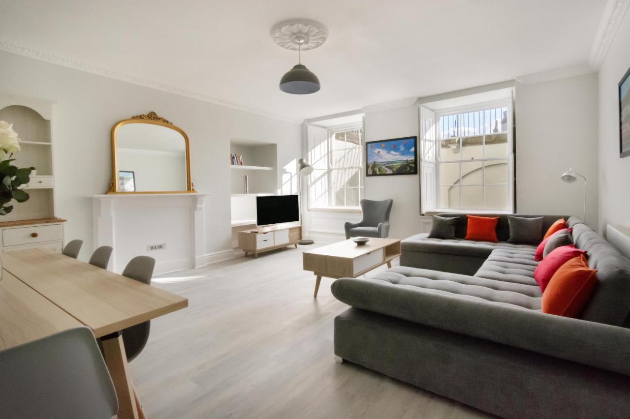 Free Parking! Very Large 2 Bedroom Clifton Flat Μπρίστολ Εξωτερικό φωτογραφία
