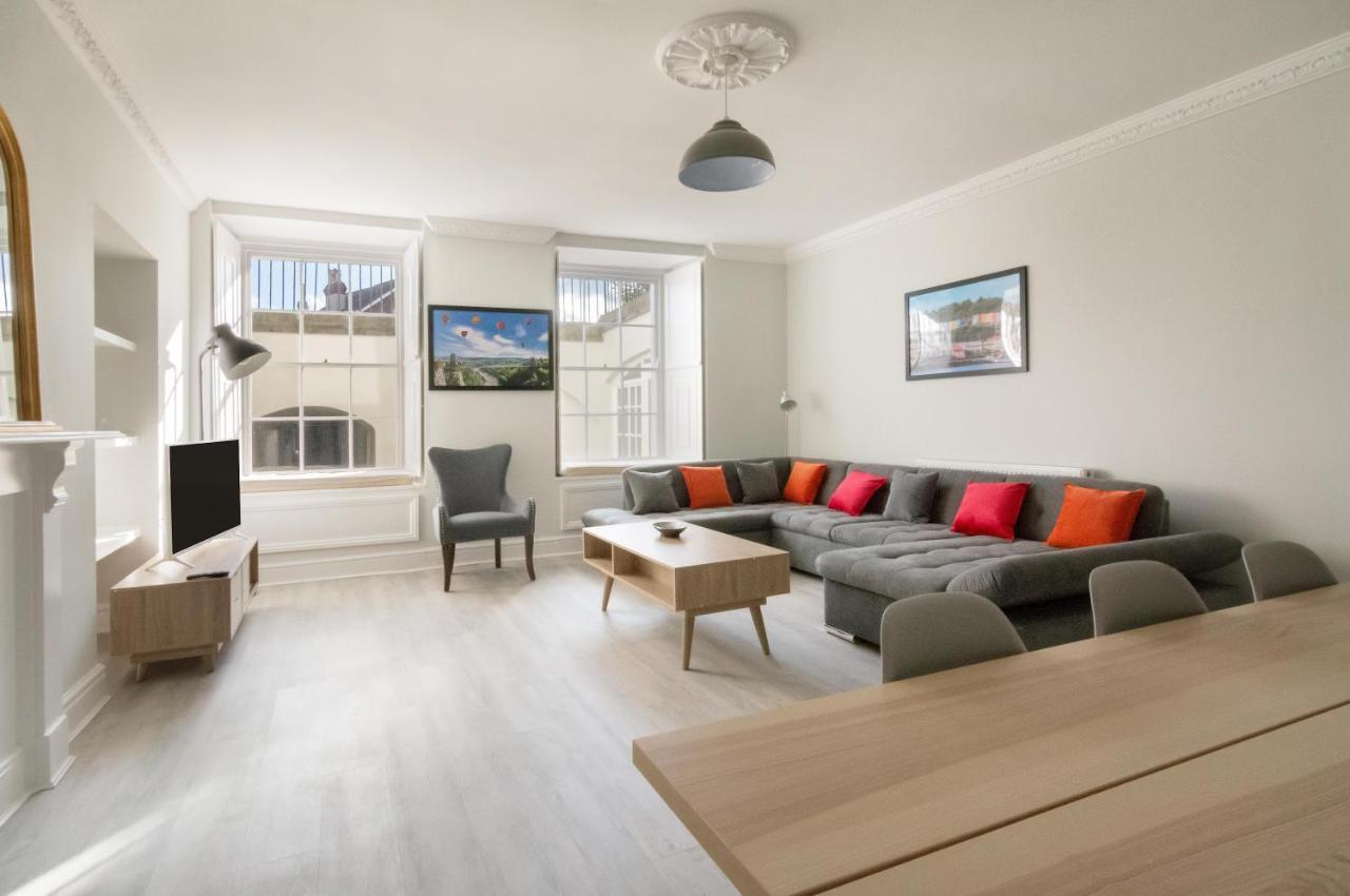 Free Parking! Very Large 2 Bedroom Clifton Flat Μπρίστολ Εξωτερικό φωτογραφία