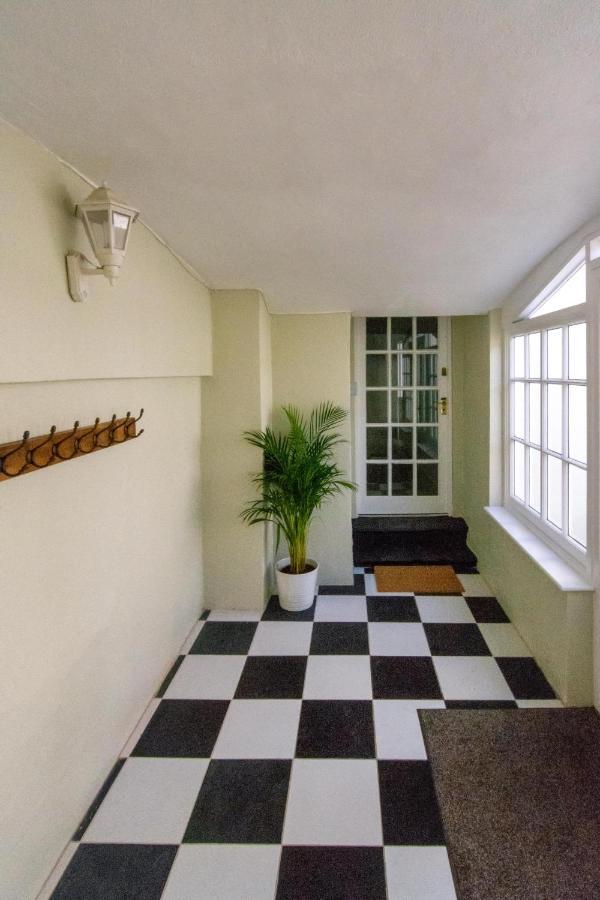 Free Parking! Very Large 2 Bedroom Clifton Flat Μπρίστολ Εξωτερικό φωτογραφία