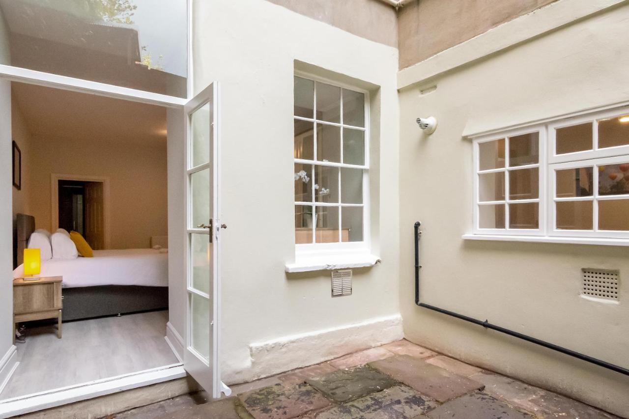 Free Parking! Very Large 2 Bedroom Clifton Flat Μπρίστολ Εξωτερικό φωτογραφία
